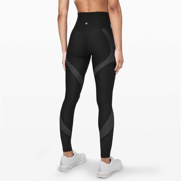 Lululemon - Mapped Out High-Rise Tight 28" - Black / Glacier Grey - Picture 3 of 12